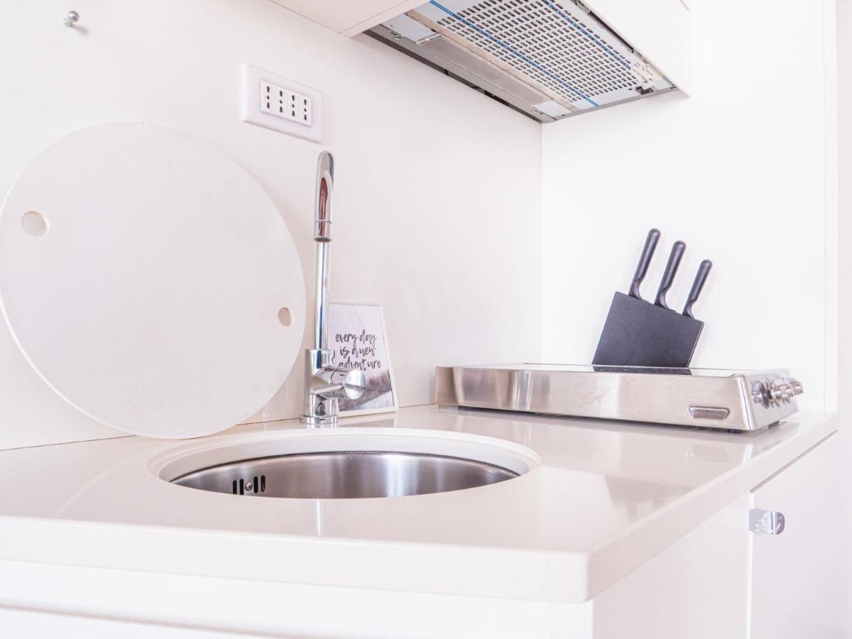 The Best Rent - Apartment Close To Navigli Milan Exterior photo